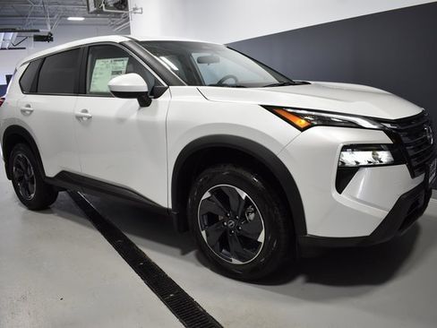 New 2026 Nissan Rogue SV image 7