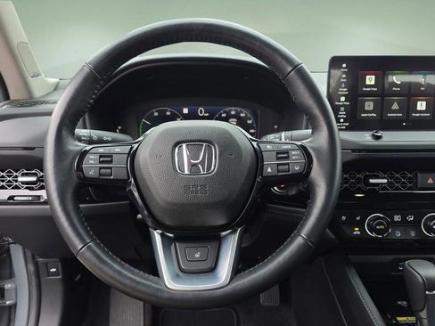 Used 2025 Honda Accord Touring image 13