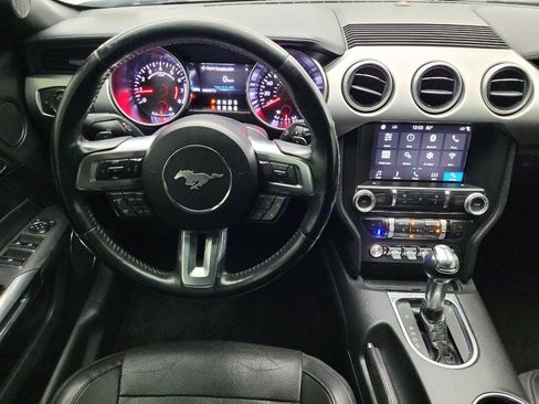 Used 2018 Ford Mustang Premium RWD image 22
