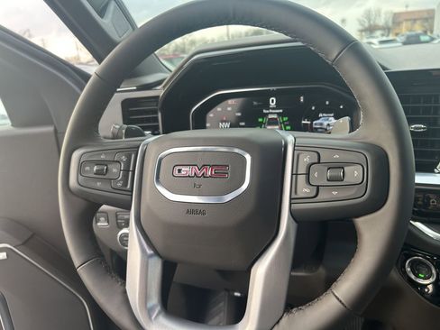 Used 2026 GMC Sierra 1500 SLT w/ SLT Premium Package image 10