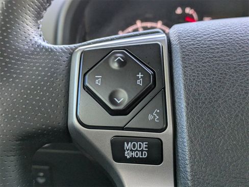 Used 2023 Toyota 4Runner SR5 Premium image 35