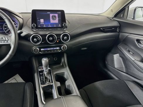 Used 2020 Nissan Sentra SV w/ Lighting Package FWD image 27