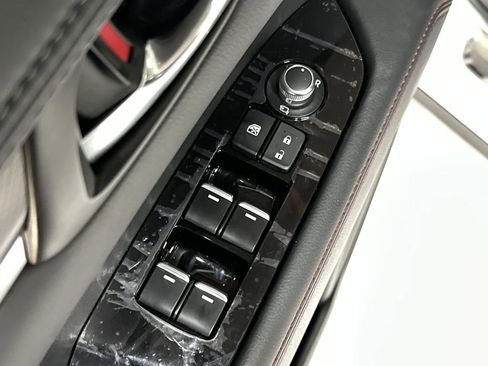 Used 2025 MAZDA CX-5 2.5 Turbo w/ Premium Package image 13