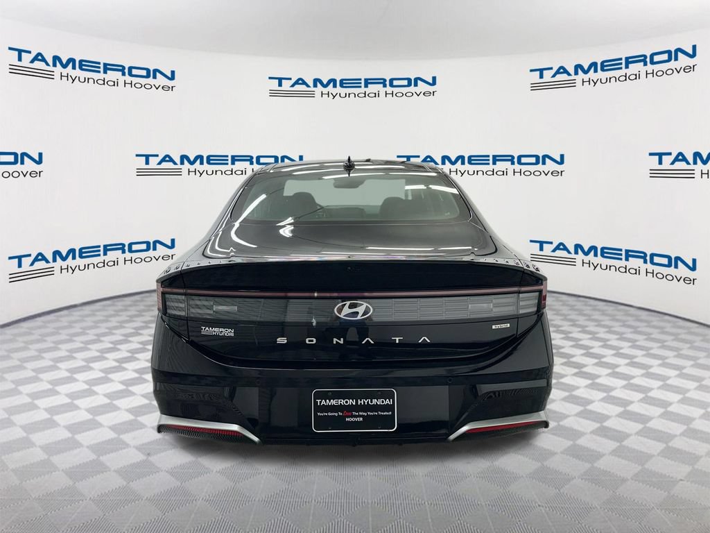 Used 2026 Hyundai Sonata Limited FWD image 4