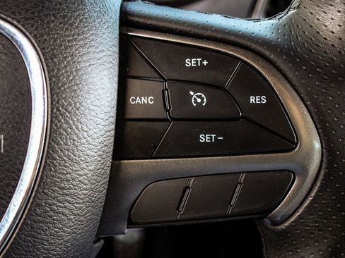 Used 2019 Dodge Challenger R/T w/ Blacktop Package image 26