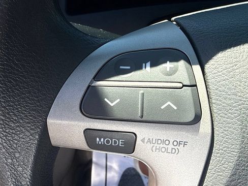 Used 2011 Toyota Camry LE w/ LE Extra-Value Pkg FWD image 18