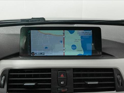 Used 2016 BMW 320i xDrive Sedan image 32