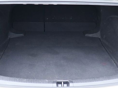 Used 2021 Toyota Corolla LE image 22