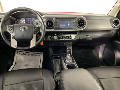 Used 2016 Toyota Tacoma SR5 w/ Towing Package AWD/4WD image 33
