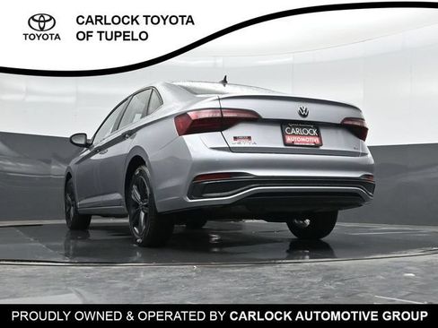 Used 2024 Volkswagen Jetta SE w/ Panoramic Sunroof Package FWD image 47