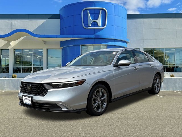 Used 2023 Honda Accord EX image 5