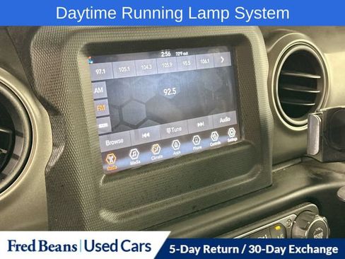 Used 2022 Jeep Gladiator Sport AWD/4WD image 20