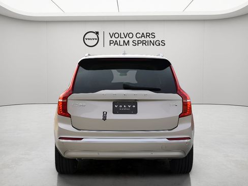 New 2025 Volvo XC90 T8 Plus w/ Protection Package Premier AWD/4WD image 8