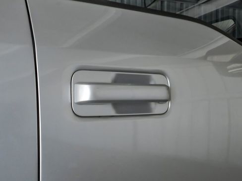 Used 2019 Ford F350 Lariat w/ Lariat Value Package image 41