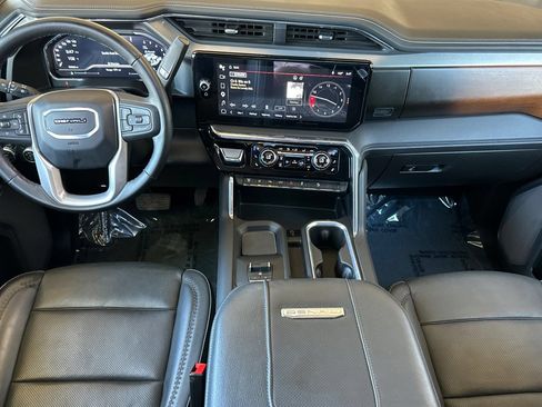 Certified 2024 GMC Sierra 2500 Denali w/ Denali Reserve Package AWD/4WD image 14