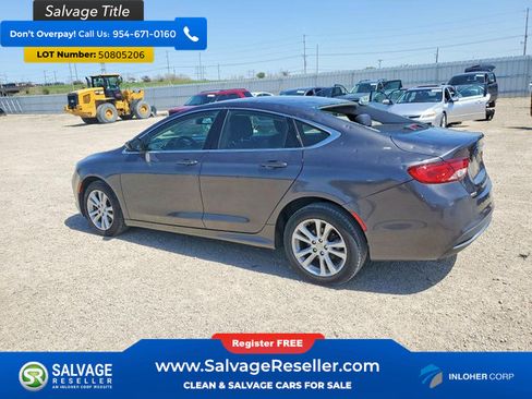 Used 2015 Chrysler 200 Limited FWD image 3