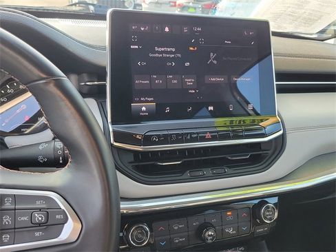 Certified 2022 Jeep Compass Limited image 27