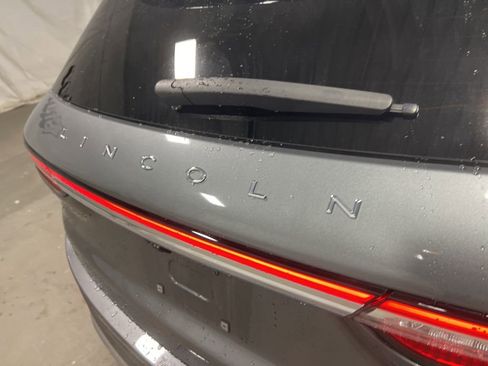 Used 2022 Lincoln Corsair Standard image 13