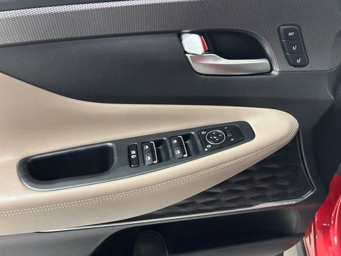 Used 2020 Hyundai Santa Fe Limited image 17