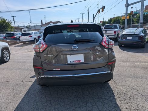Used 2018 Nissan Murano SV FWD image 7