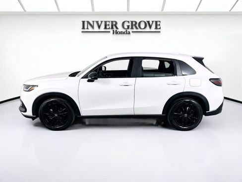 Certified 2026 Honda HR-V Sport image 8