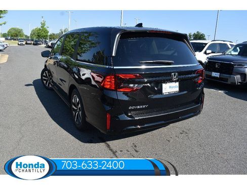 New 2026 Honda Odyssey EX-L image 5