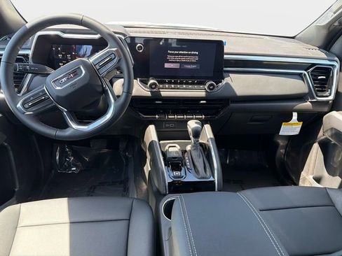 New 2026 GMC Canyon Elevation w/ Convenience Package RWD image 15