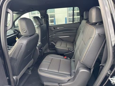 New 2026 Chevrolet Traverse High Country w/ LPO, Floor Liner Package image 24