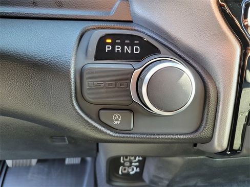 New 2025 RAM 1500 Big Horn image 12