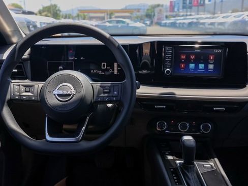 New 2025 Nissan Kicks S w/ Charging Package image 22