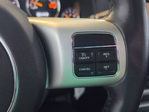 Used 2016 Jeep Compass High Altitude AWD/4WD image 17