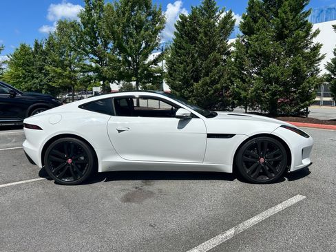 Used 2019 Jaguar F-TYPE Coupe RWD image 5