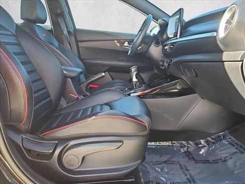Used 2022 Kia Forte GT image 22