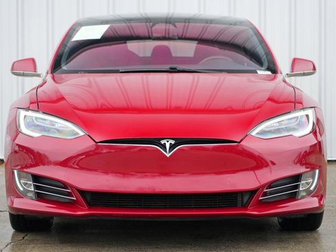 Used 2018 Tesla Model S 75D image 6