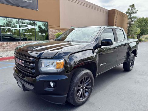 Used 2018 GMC Canyon SLE w/ Nightfall Edition AWD/4WD image 4