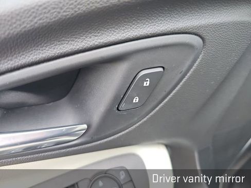 Used 2020 Buick Encore GX Select w/ Experience Buick Package image 36