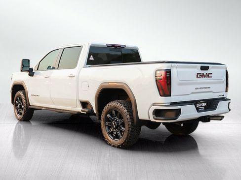 Used 2025 GMC Sierra 3500 AT4 w/ AT4 Premium Plus Package AWD/4WD image 3