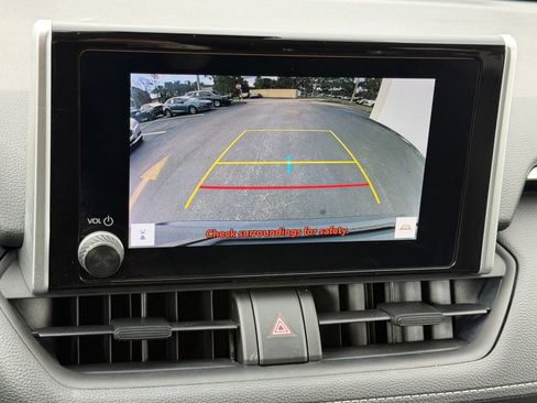 Used 2023 Toyota RAV4 LE FWD image 21