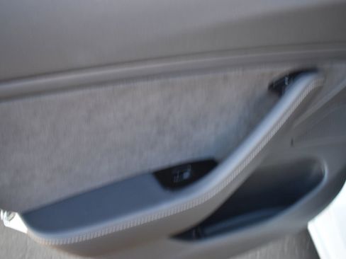 Used 2018 Tesla Model 3 Long Range image 20
