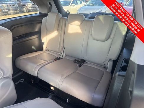 Used 2024 Honda Odyssey EX-L image 11