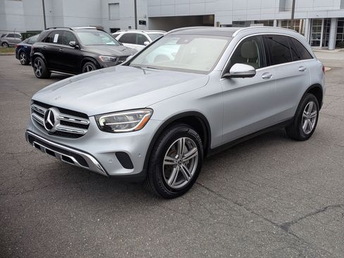 Used 2022 Mercedes-Benz GLC 300 4MATIC image 7