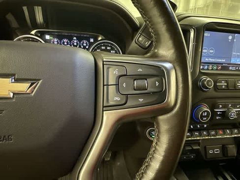 Used 2022 Chevrolet Silverado 1500 LTZ w/ LTZ Premium Package AWD/4WD image 10