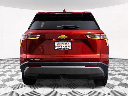Used 2025 Chevrolet Equinox LT image 14