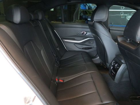 Used 2024 BMW 330i Sedan w/ Convenience Package image 7