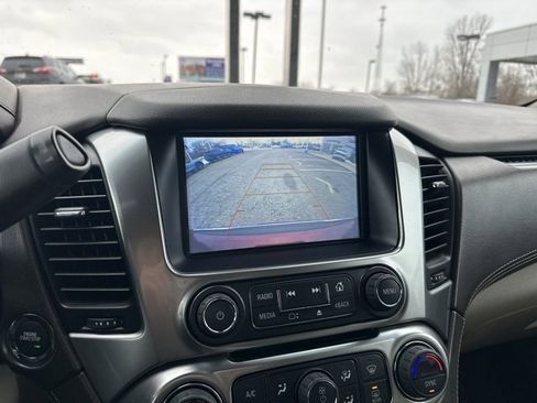 Used 2020 Chevrolet Suburban Premier image 27