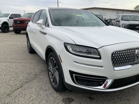 Used 2020 Lincoln Nautilus Reserve image 16