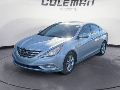 Used 2011 Hyundai Sonata Limited w/ Navigation Pkg 5