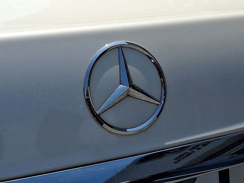 Used 2016 Mercedes-Benz S 550 4dr Sedan S 550 4MATIC image 37