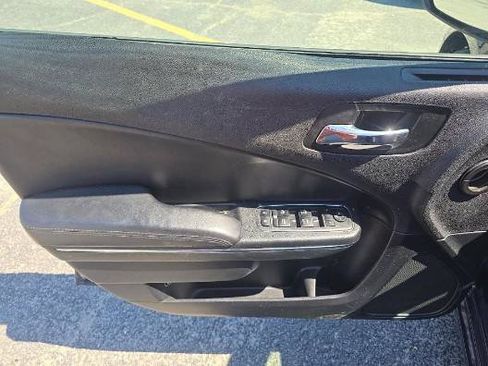 Used 2014 Dodge Charger SXT w/ Sport Appearance Group RWD image 8