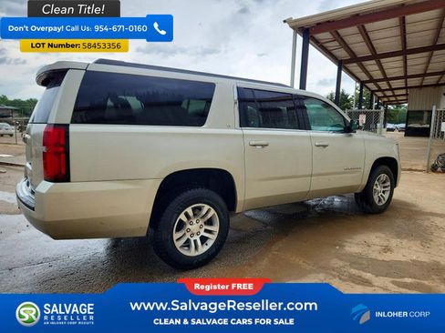 Used 2016 Chevrolet Suburban LT RWD image 4